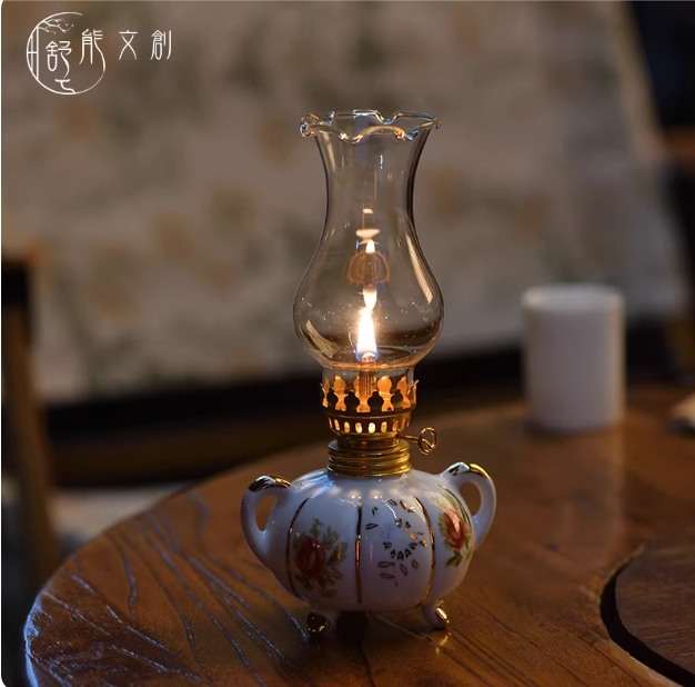 Oil-fired ceramic lamp